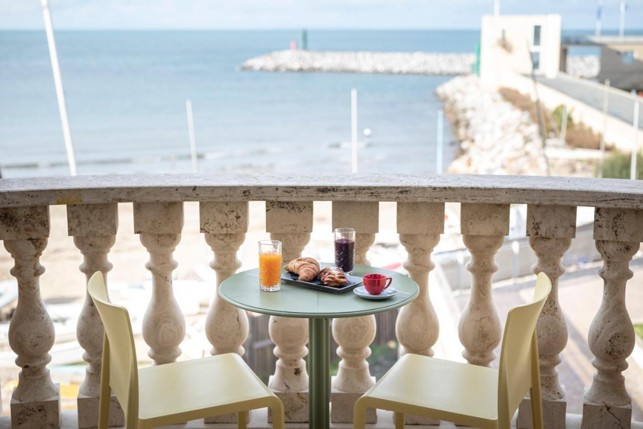 Sea View Apartment San Vincenzo Exterior photo