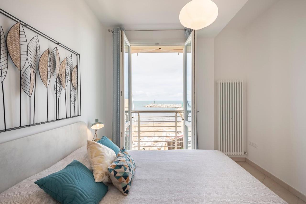 Sea View Apartment San Vincenzo Exterior photo